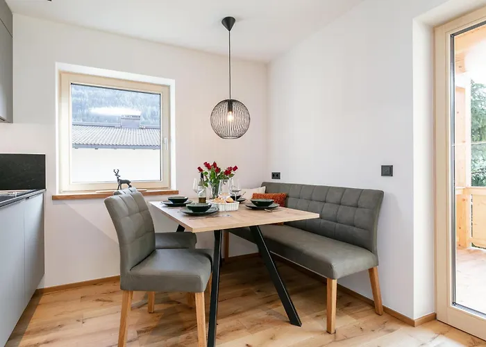 Haus Tauernblick 3 Und 4 يوخبرغ